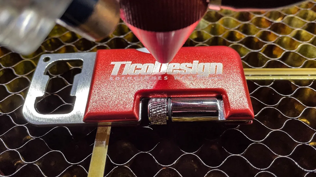 Servicio de grabado láser de TicoDesign