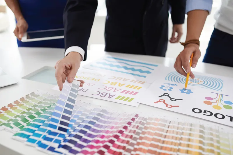 Libro de marca e identidad corporativa